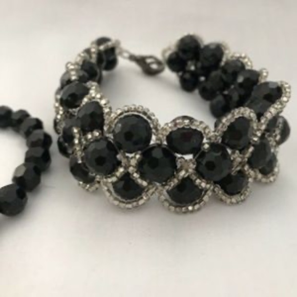 Elastic Bracelets With Tonal Beads Black & Silver - Picture 9 of 9